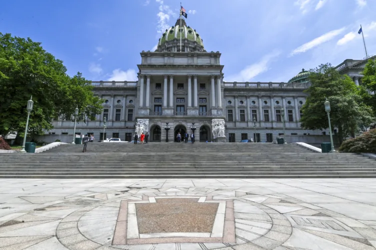 Dozens of former lawmakers now lobbyists